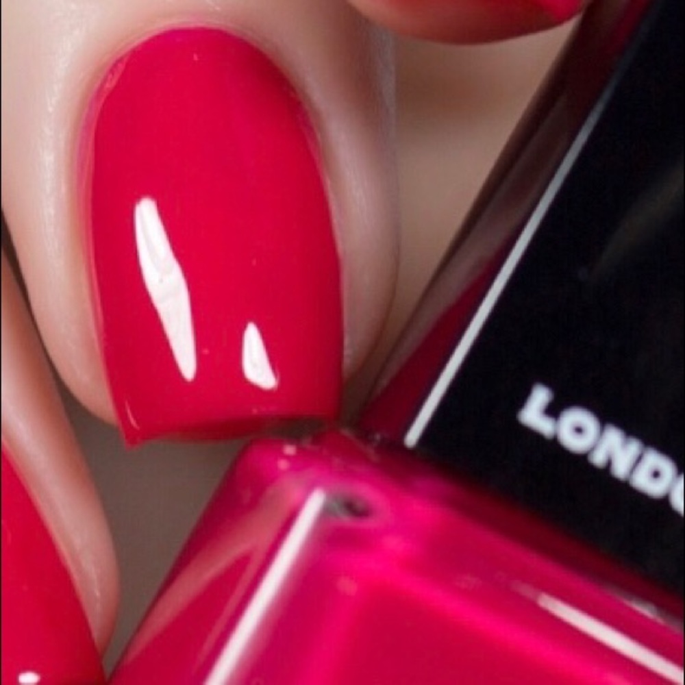 LONDONTOWN Nail Lakur- Guilty Pleasure